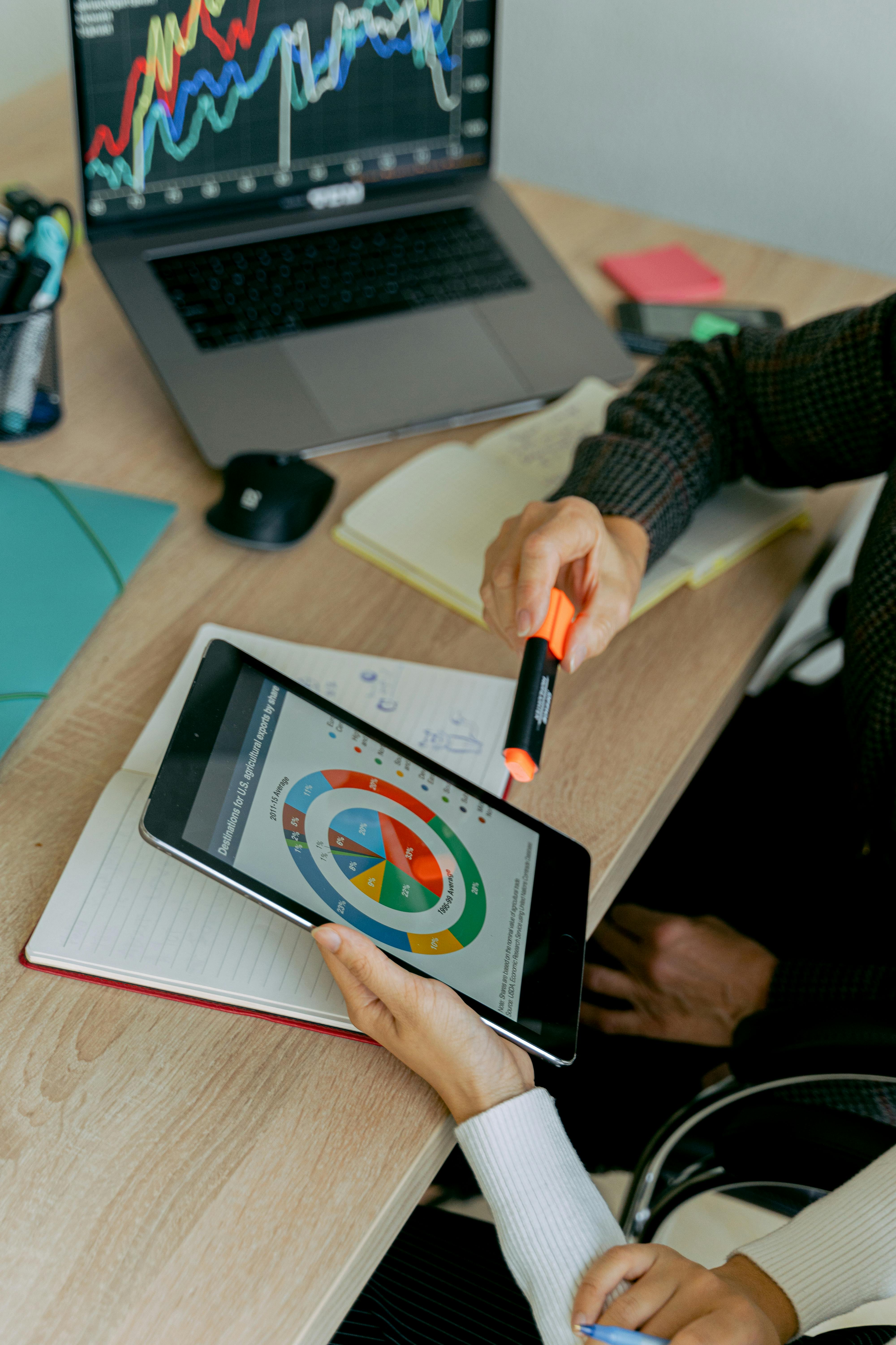 How Does One Benefit From Expert Financial Advice?